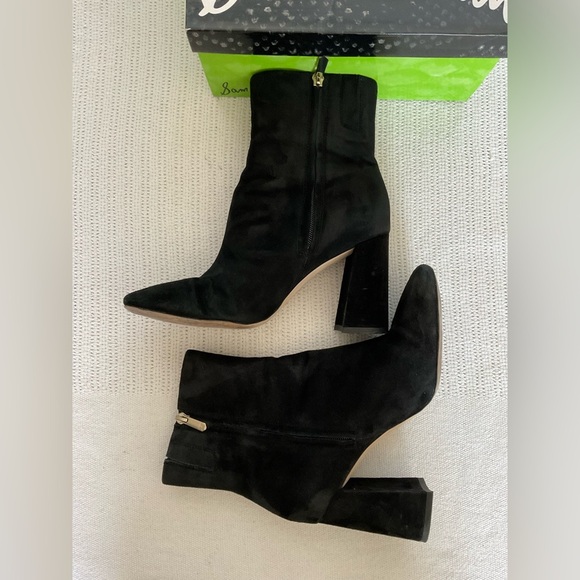 Sam Edelman Black Ankle Booties Stylish and Comfortable - Picture 4 of 8